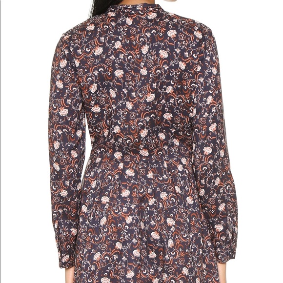 WAYF - Tie front Pleated Dress - size small - Picture 3 of 5